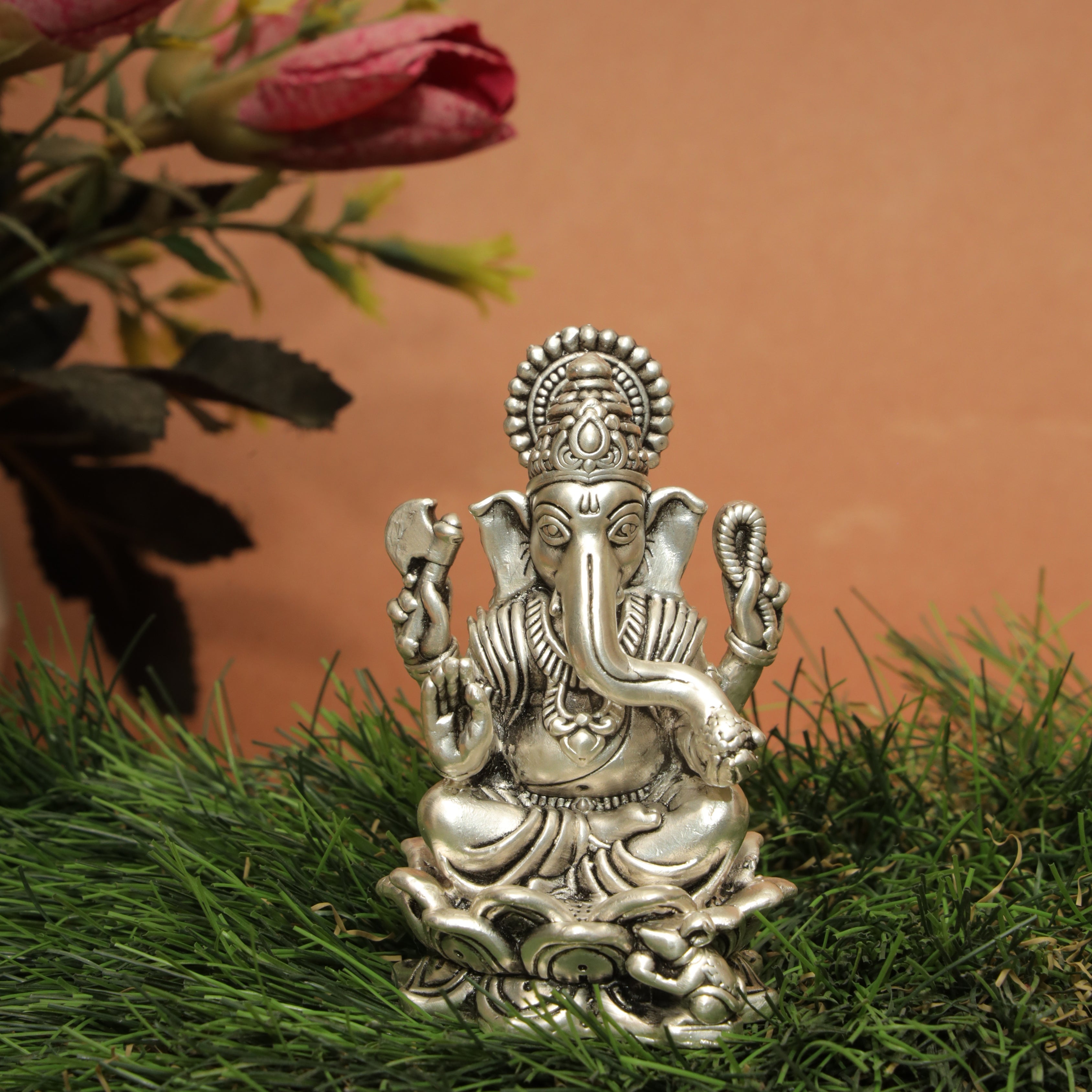 Modakpriya Ganesh Statue (3inches)